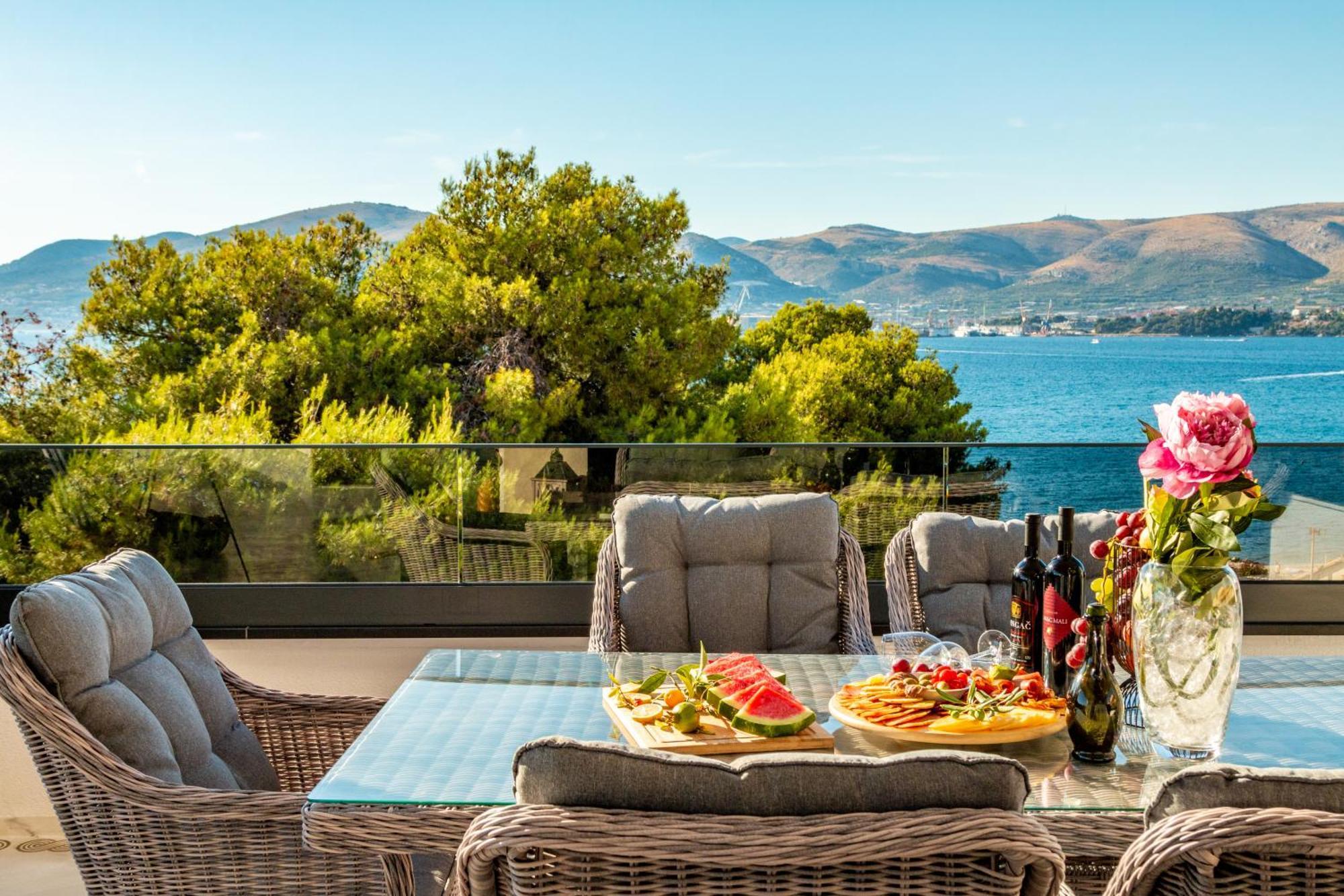 Beach Villa Valentina Trogir Room photo
