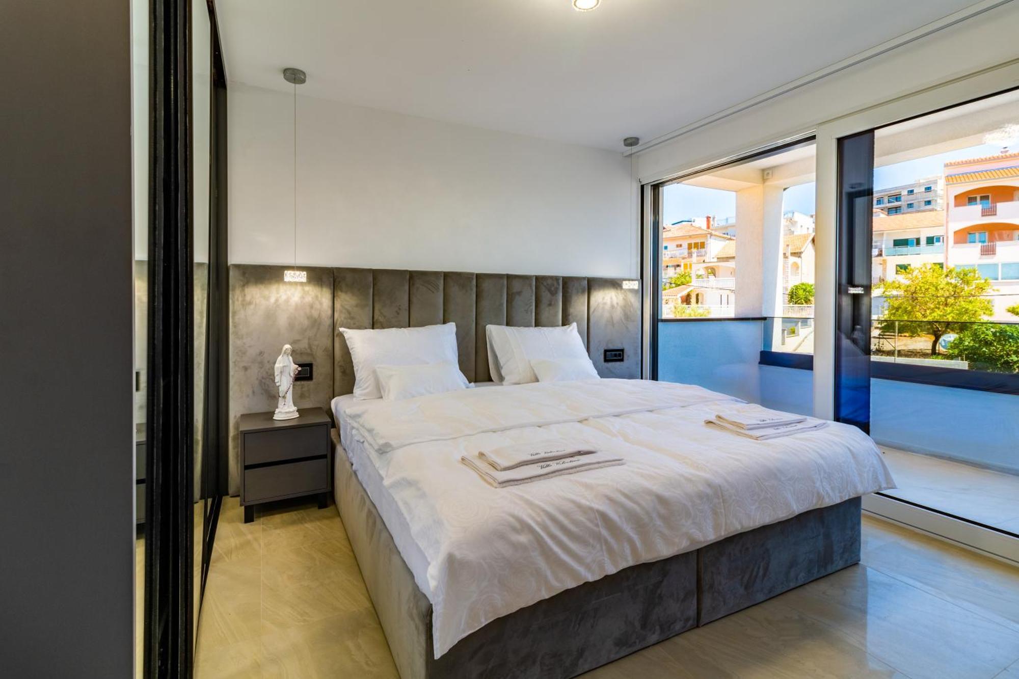 Beach Villa Valentina Trogir Room photo